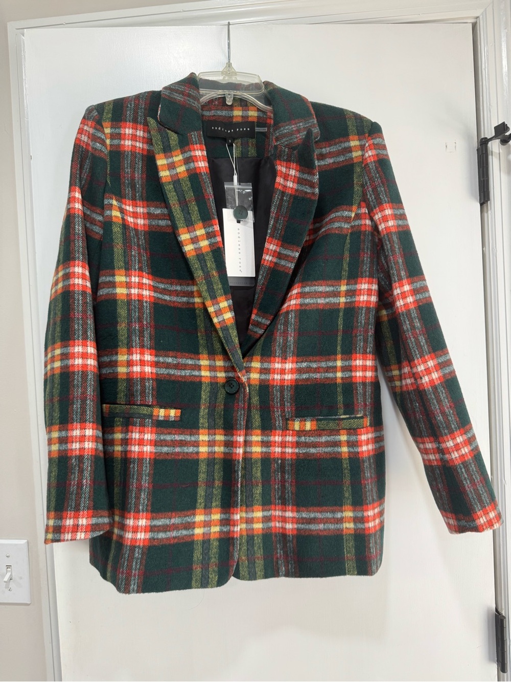 Endless Rose Green and Red Plaid Single-Button Blazer